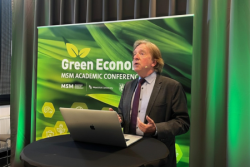 Prof. Harald Sander delivering the closing remarks at the MSM-NJU Academic Conference on the Green Economy